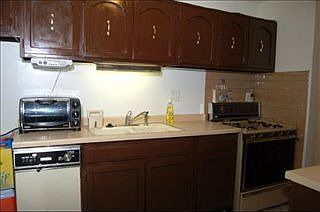 4th image of 1085 Knoll Ln #13107