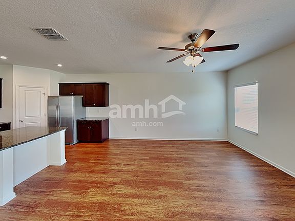 5th image of 8179 Coral Vine Ct