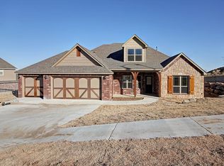 2702 Forest Ridge Pkwy, Claremore, OK 74017