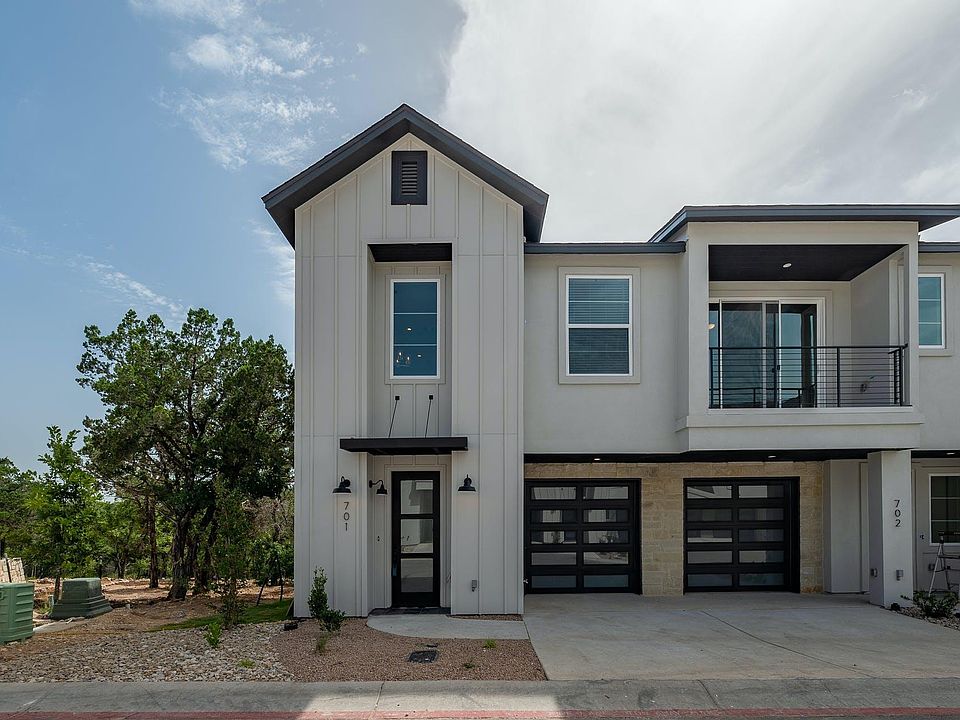 1st image of 12001 Vista Parke Dr #701