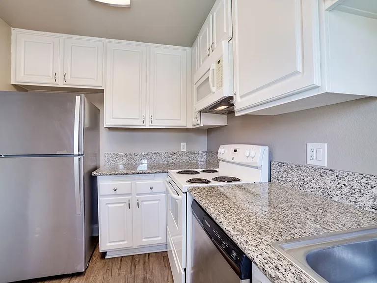 Enclave at Lake Murray — Photo 13