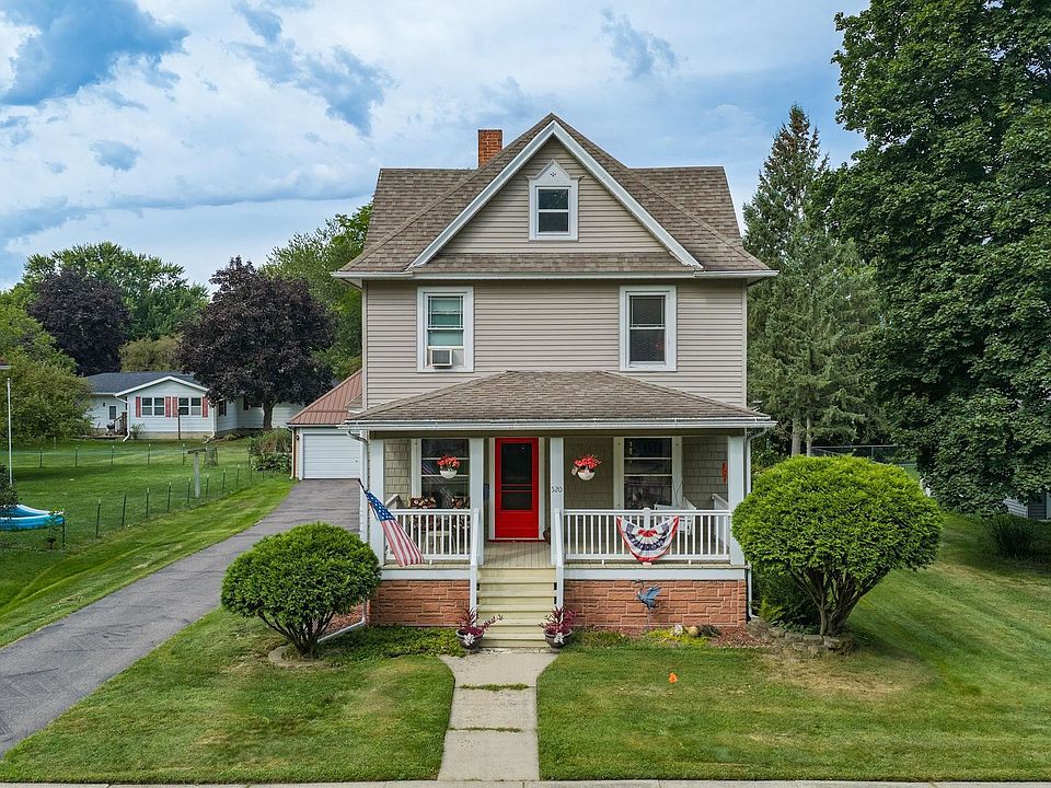 1st image of 520 Ellinwood Ave