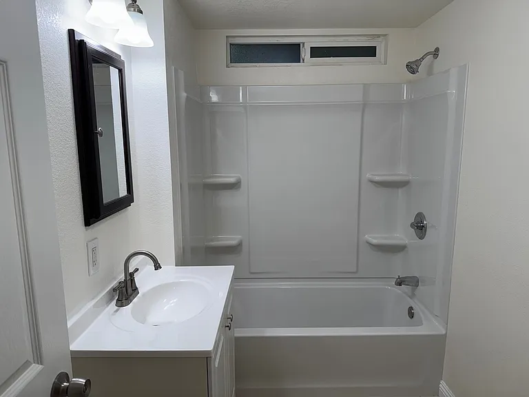 16645 Valencia Ave #2B — Photo 16
