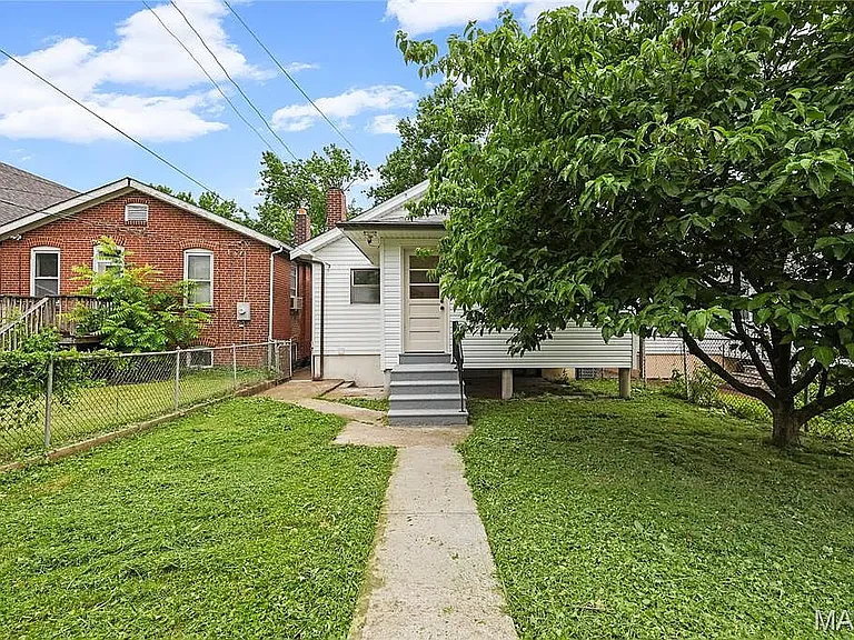 5223 Schollmeyer Ave — Photo 33