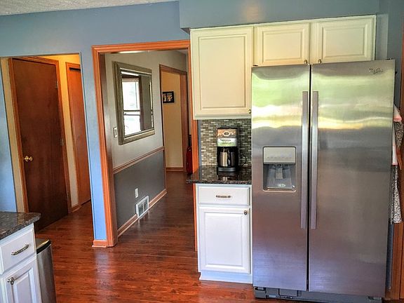 5th image of 5303 Camden Dr