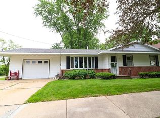 511 N Walnut Ave, Marshfield, WI 54449