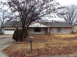 2003 W Tulsa St, Siloam Springs, AR 72761