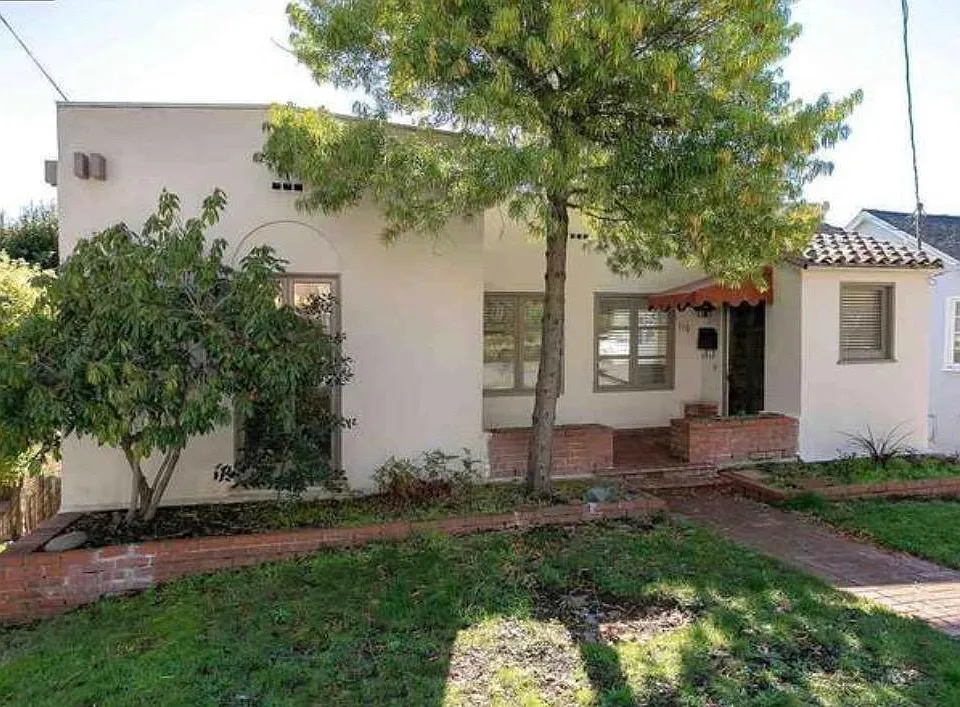 116 Ronada Ave