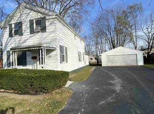 146 Wexford Ave, Belleville, MI 48111