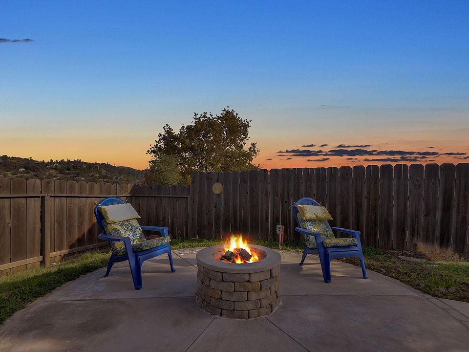 1st image of 17397 Valley Oak Dr