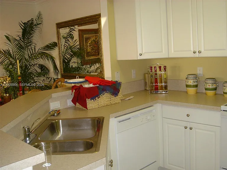 4508 SW 160th Ave — Photo 5