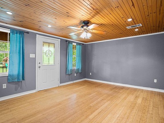 4th image of 10271 E High Way #103