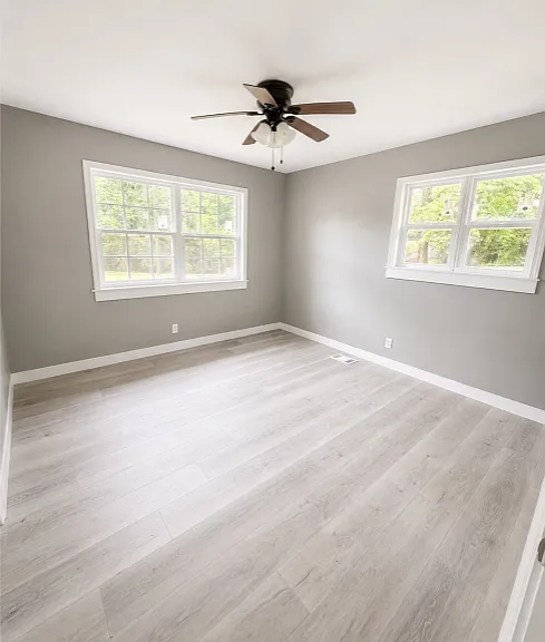 1143 Oakley Dr — Photo 12