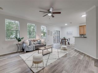 405 Las Colinas Dr, Leander, TX 78641