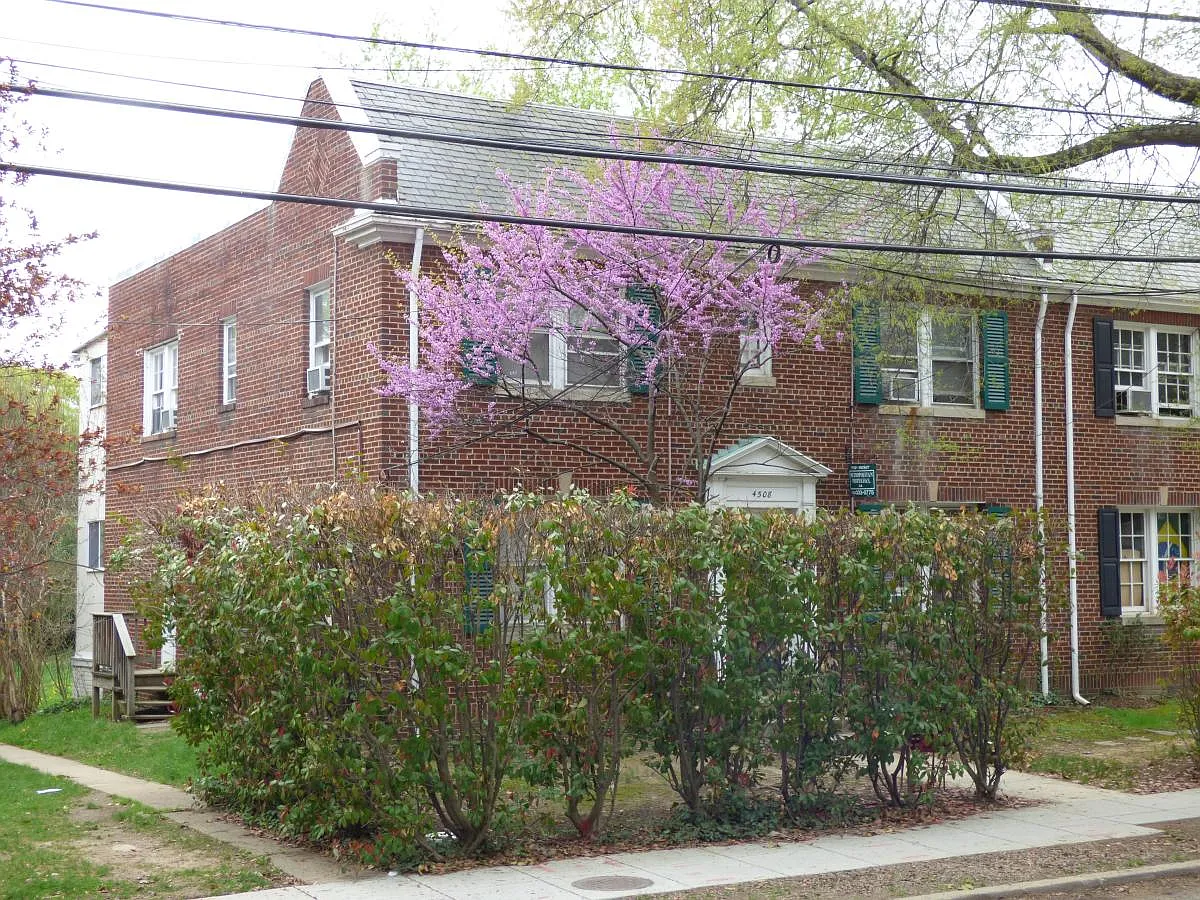 Building Photo - 4508 Macarthur Blvd NW #3