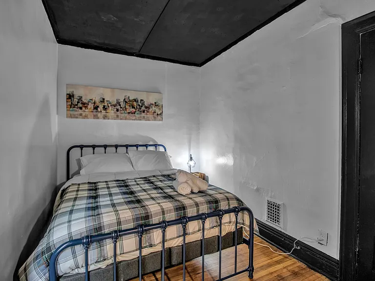 134 E Delavan Ave #1 — Photo 12