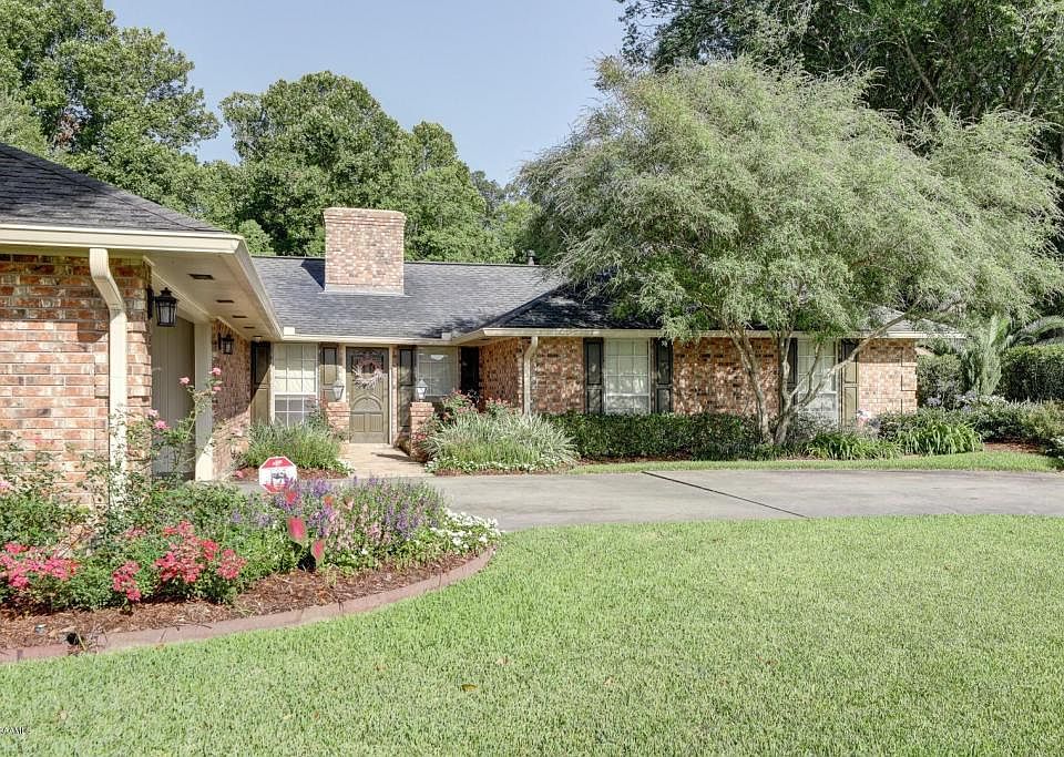 1st image of 2232 Jasmine Dr