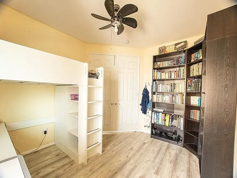 37491 Mersey St — Photo 11