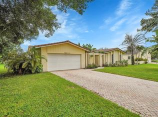 10042 NW 16th St, Coral Springs, FL 33071