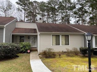 5922 Carmel Ln, Raleigh, NC 27609