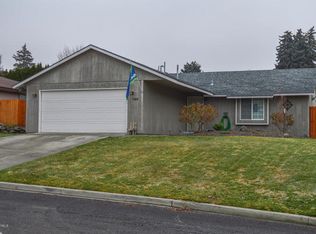 709 S 68th Ave, Yakima, WA 98908