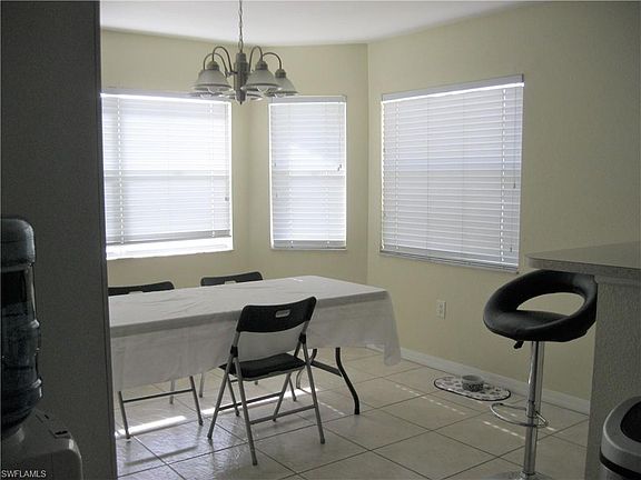 5th image of 2716 SW 12th Pl
