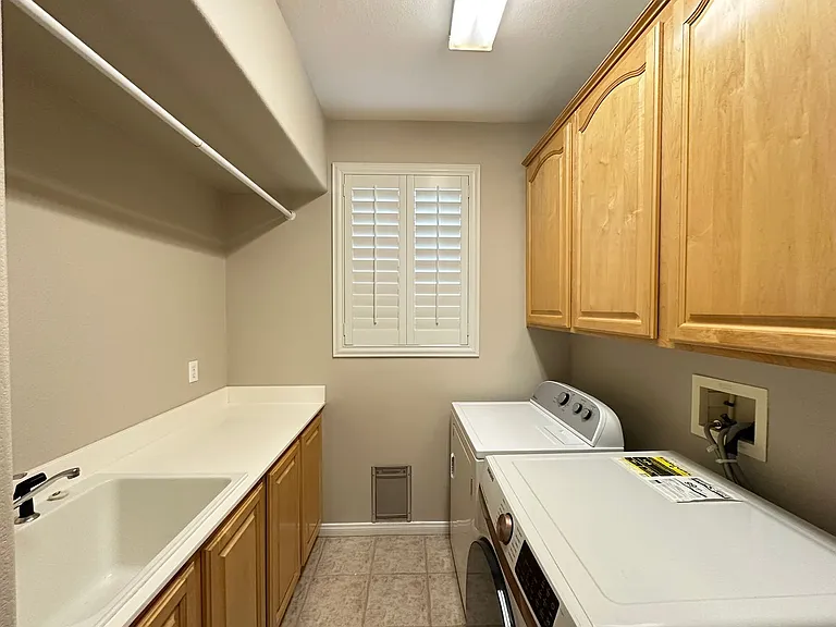 10661 Blue Nile Ct — Photo 26