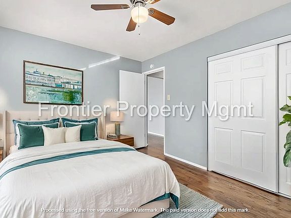 3rd image of 9310 Shirley Gardens Dr APT C