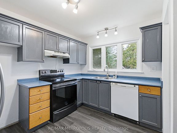 2nd image of 148 Winchester Rd E