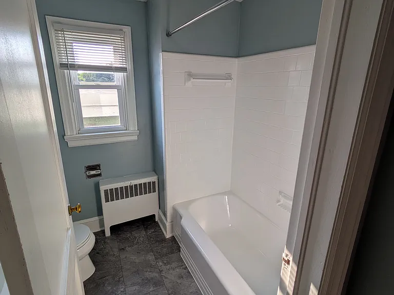35A E Main St — Photo 10