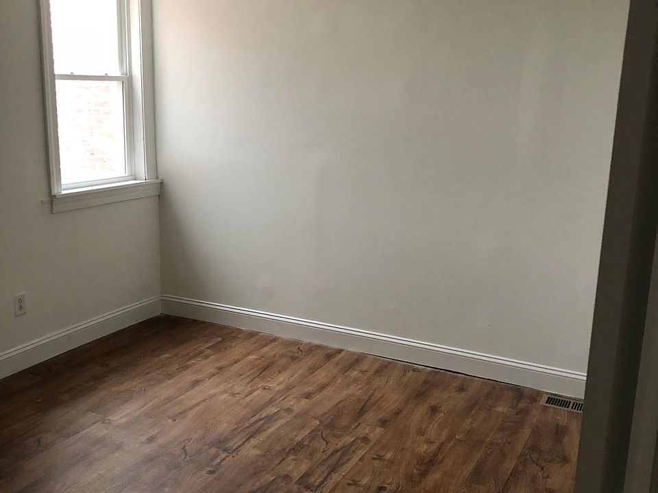1st image of 5718 Sansom St #3BRHOUSE