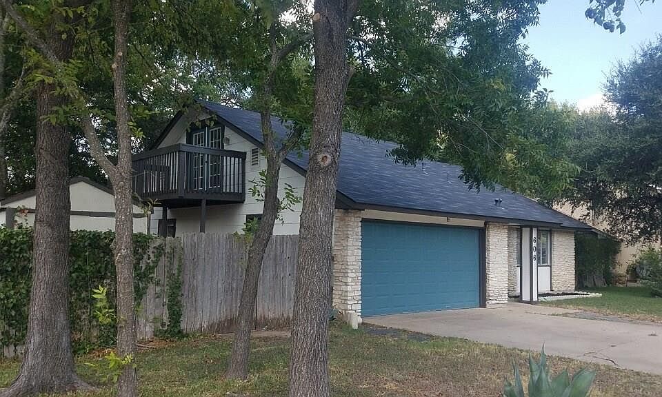 1st image of 606 Blue Valley Dr
