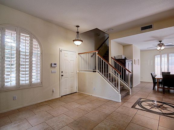 3rd image of 880 N Madrid Ln