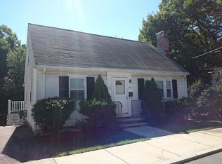 22 Capital St, West Roxbury, MA 02132