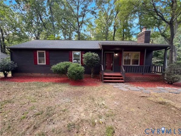 12330 Deerhurst Dr, Midlothian, VA 23113