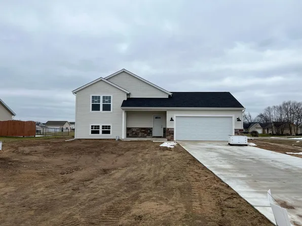 30855 Packard St, Paw Paw, MI 49079