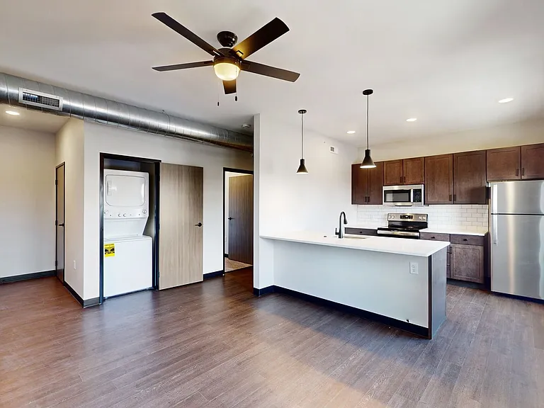 151 Lofts — Photo 94