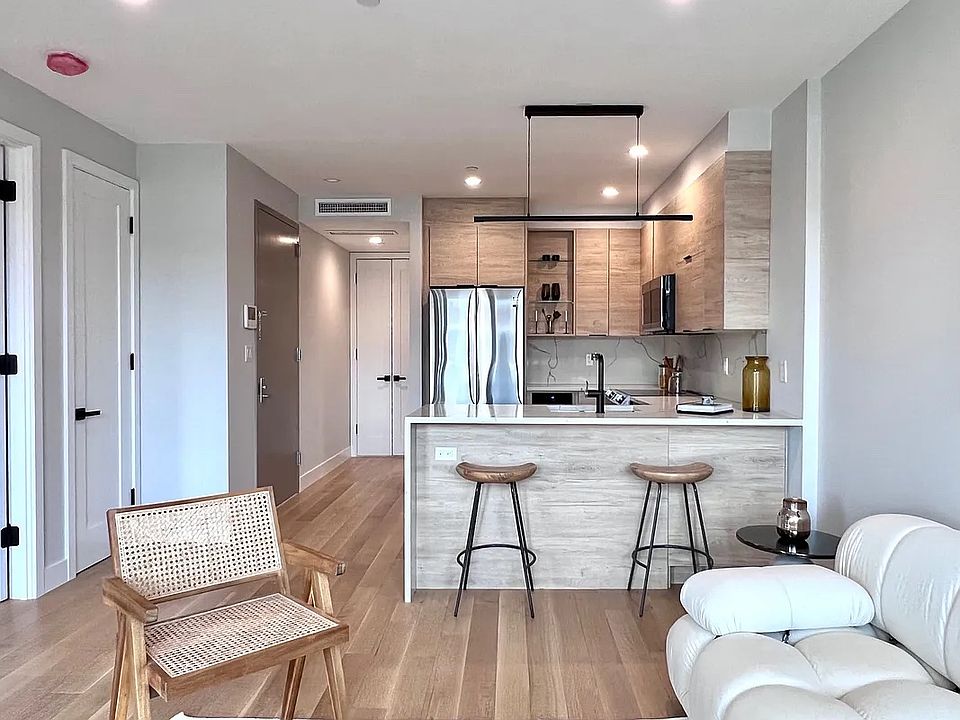 1st image of 30-57 Crescent St #2A
