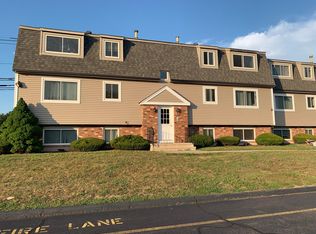 28 Evergreene, Wallingford, CT 06492