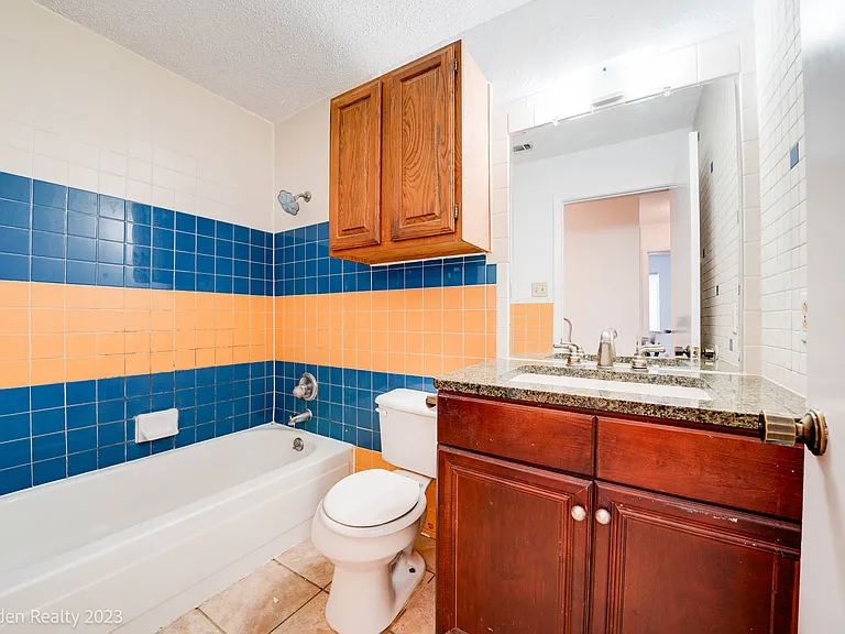 4009 N Garland Ave #3 — Photo 21