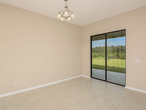 5th image of 10648 Mistflower Ln