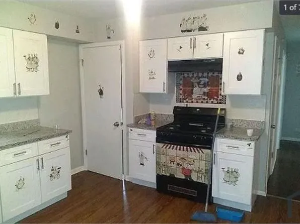 16847 Bulger Ave, Hazel Crest, IL 60429