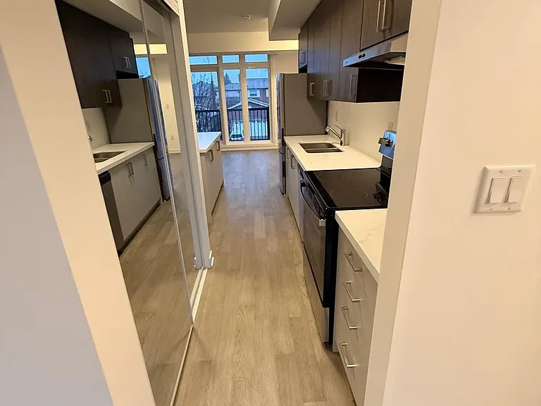 188 Angus Dr #18 — Photo 7
