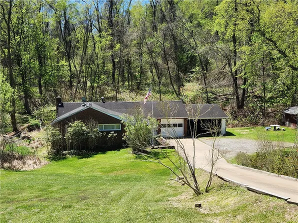 6420 Leechburg Rd, Verona, PA 15147