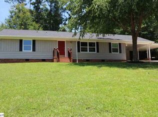 125 Dover Rd, Spartanburg, SC 29301