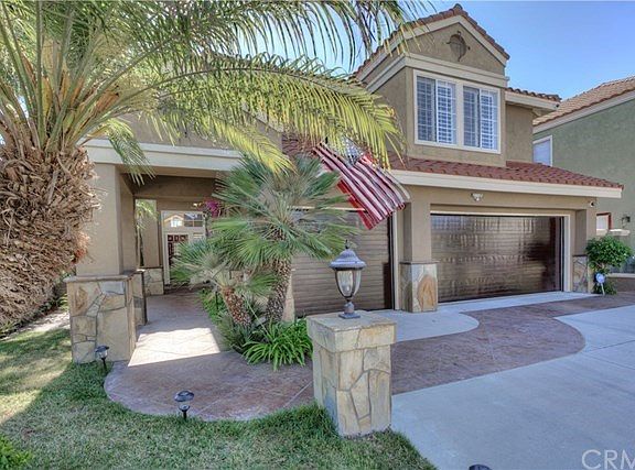 Welcome to this great Moulton Ranch Home