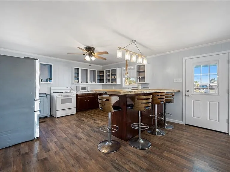 622 S Sandpiper — Photo 26
