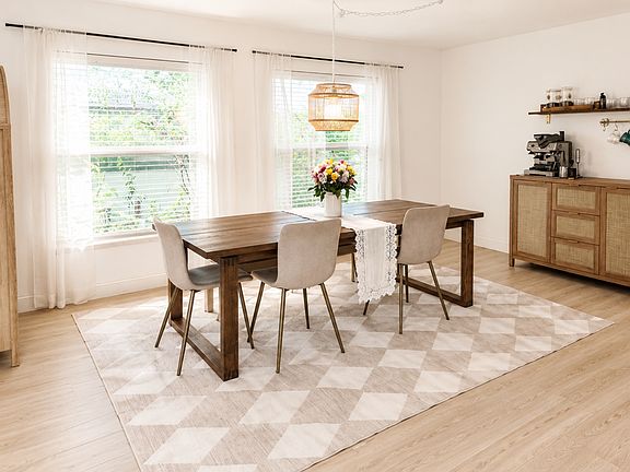 dining room, fully furnished, breville not included