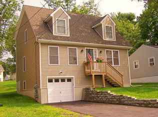 111 Watkins Ave, Middletown, NY 10940