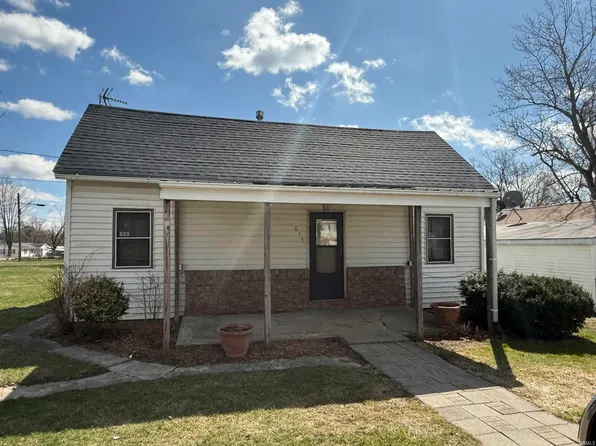 615 E South St, Eaton, IN 47338